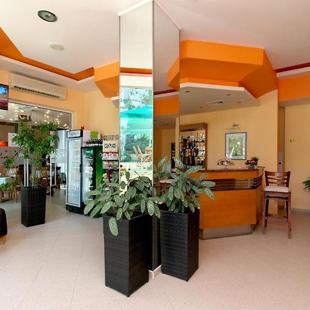 Benvita Hotel غولدن ساندز المظهر الخارجي الصورة