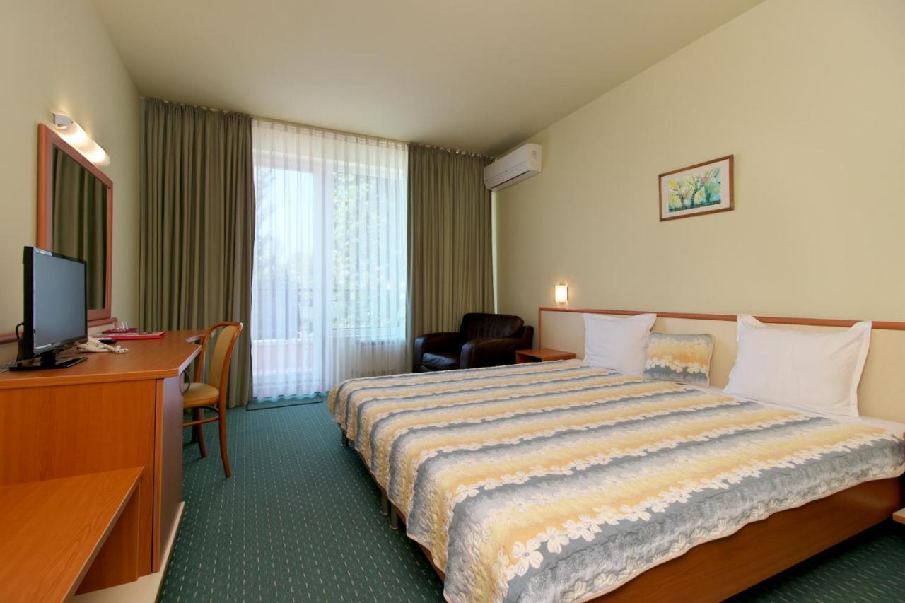 Benvita Hotel غولدن ساندز المظهر الخارجي الصورة